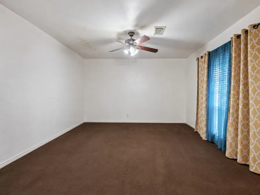 6226 Standing Oaks Street, Houston, TX 77050 - #3