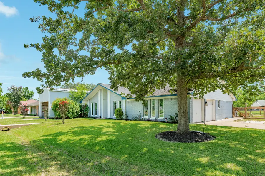 2269 County Road 769b, Brazoria, TX 77422 - #2
