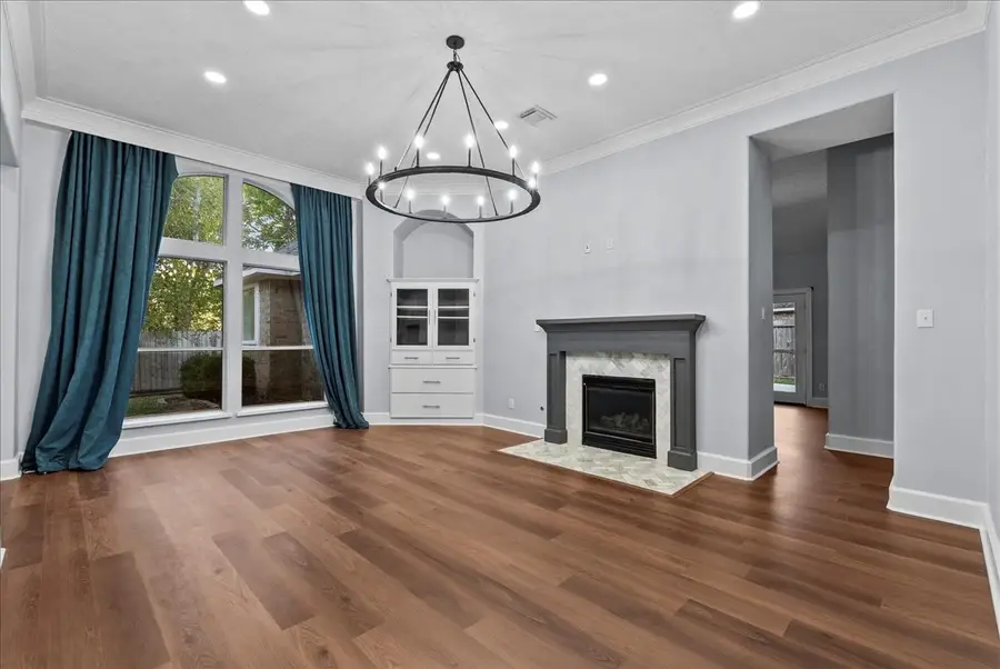 4529 Williamhurst Lane, League City, TX 77573 - Image #2