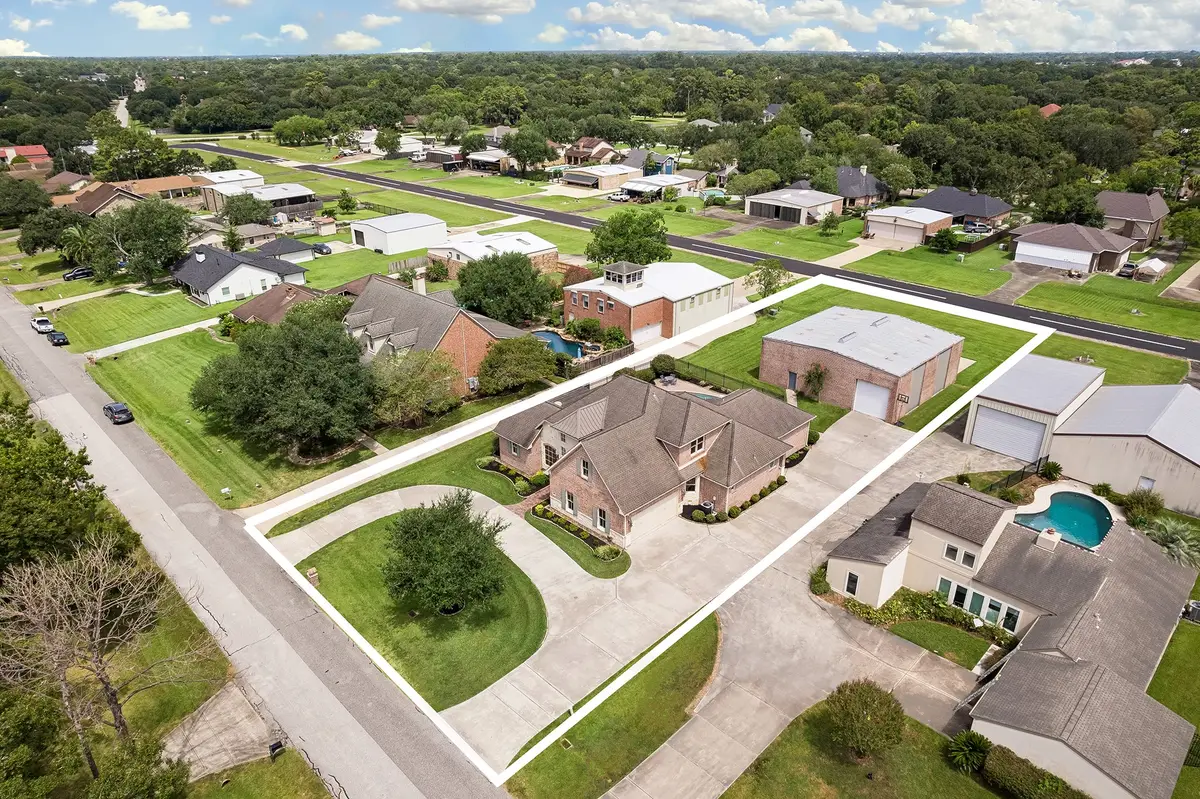 2103 Airline Drive, Friendswood, TX 77546 - #1