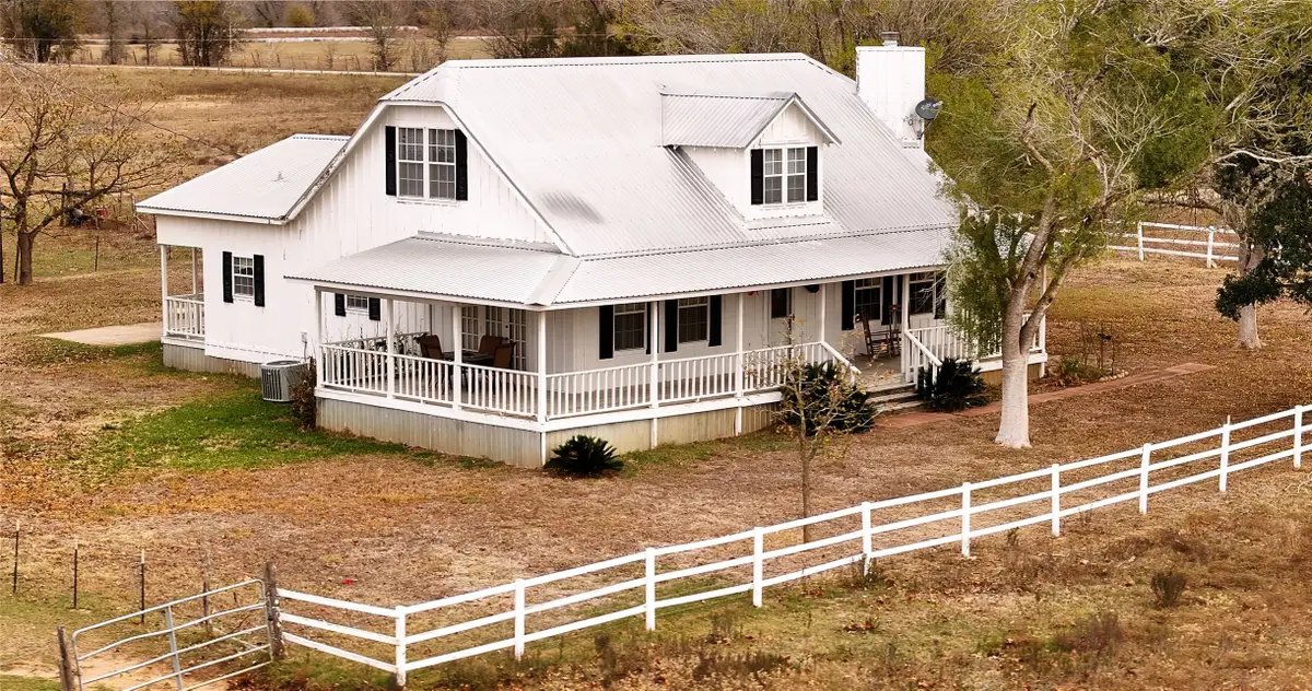 1505 Prairie Valley Road, West Point, TX 78963 - Image #1