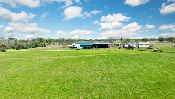 1440 Mustang Loop, Madisonville, TX 77864