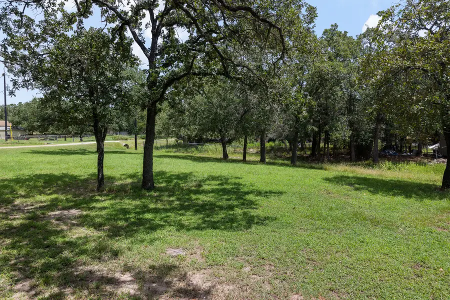 409 Crappie, Somerville, TX 77879 - #2