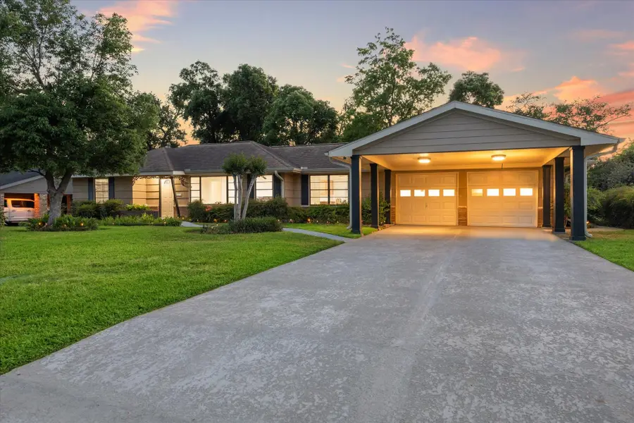 1309 Centennial Drive, Houston, TX 77055 - #3
