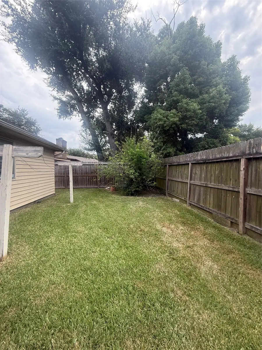 8222 Ridge Forest Drive, Houston, TX 77088 - #2