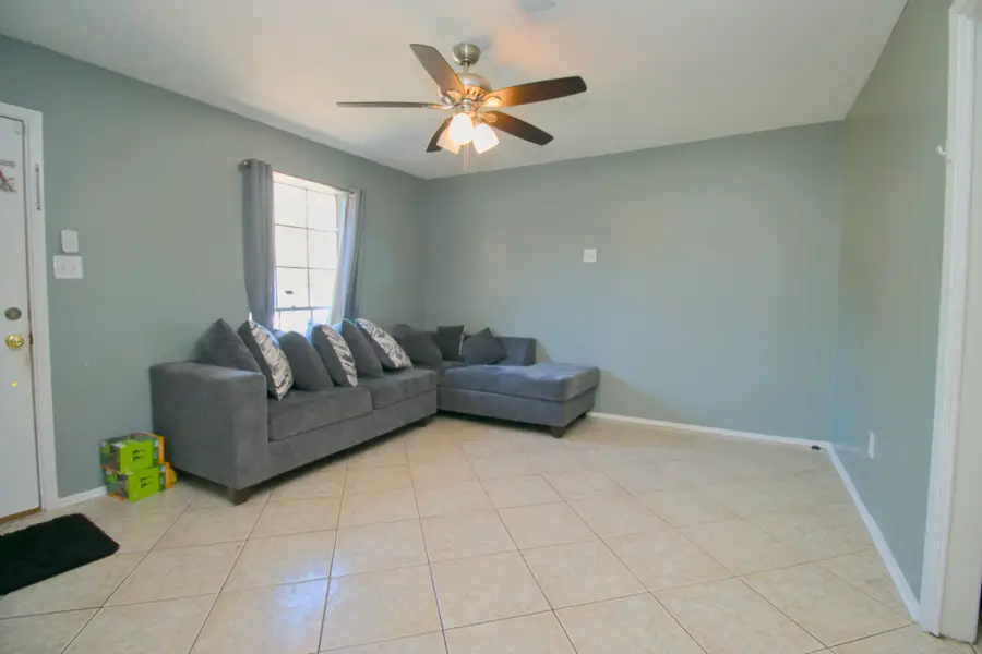 10119 Leawood Boulevard, Houston, TX 77099 - #3