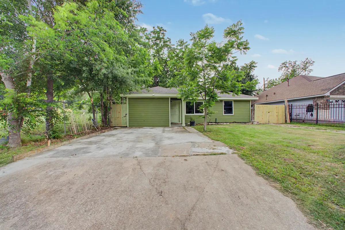 5505 Southlea Street, Houston, TX 77033 - #1