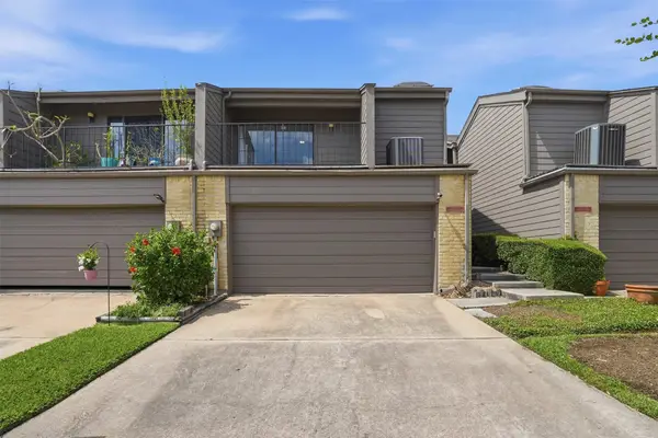 18024 Starboard Drive, Houston, TX 77058