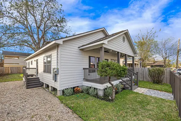 2111 Chapman Street, Houston, TX 77009