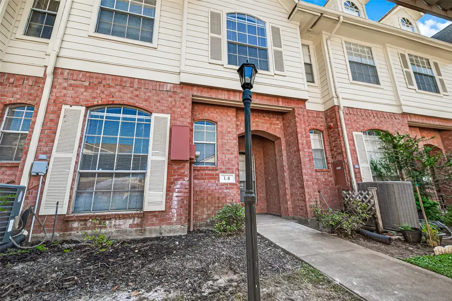 2710 Grants Lake Boulevard #L8, Sugar Land, TX 77479 - #3