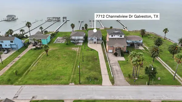 7712 Channelview Drive, Galveston, TX 77554