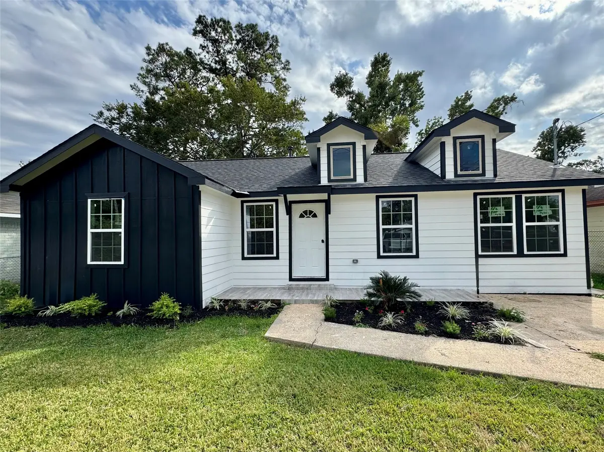 7410 Glen Manor Drive, Houston, TX 77028 - Image #1