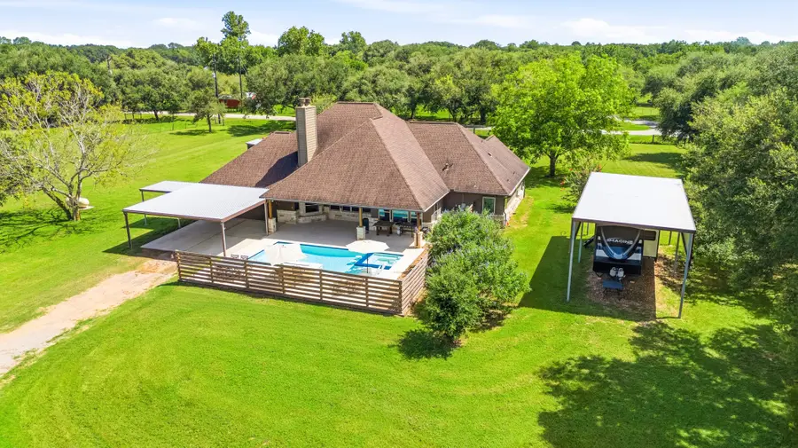 2603 River Road, Sealy, TX 77474 - #2