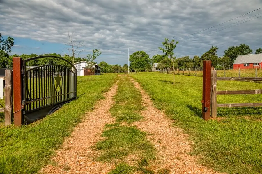 6900 Schroeder Road, Brenham, TX 77833 - #3