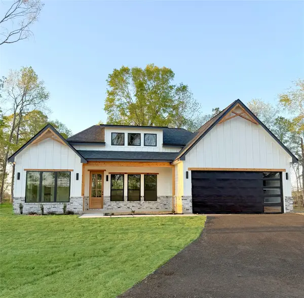 1061 Denson Allen Rd, Coldspring, TX 77331