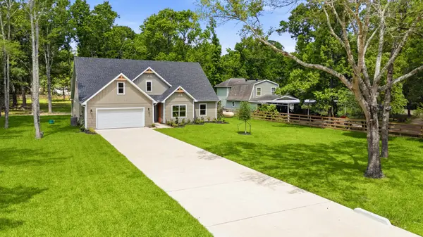 26713 North Dogwood Lane, Magnolia, TX 77355