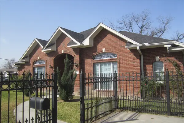 6003 Hirsch Road, Houston, TX 77026