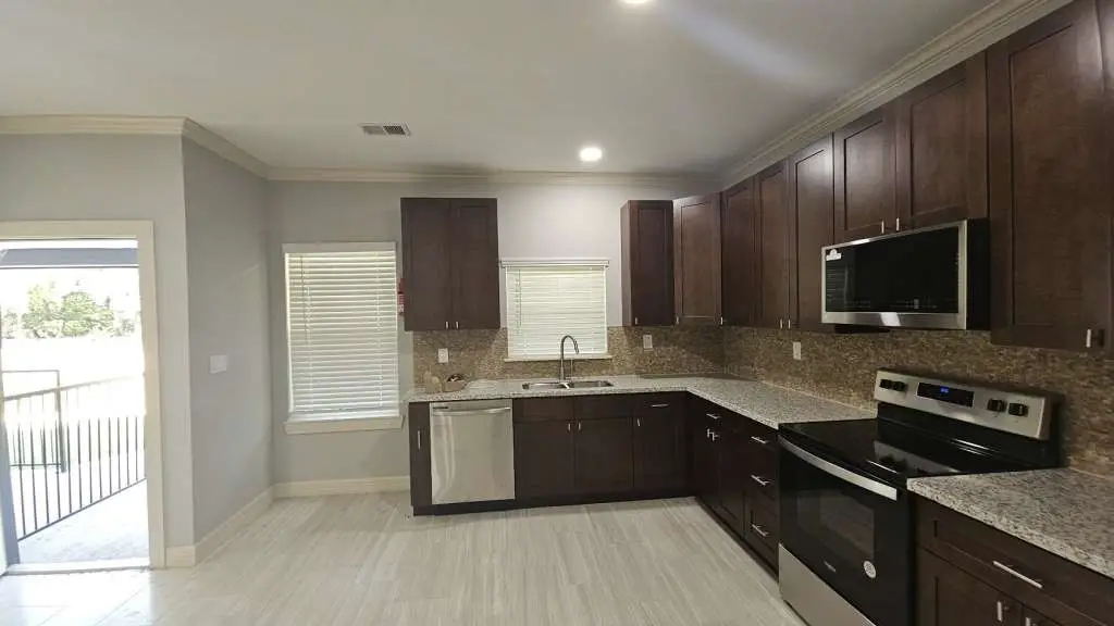 5802 Twisted Pine Court #B, Houston, TX 77039 - #1
