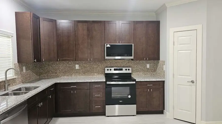 5802 Twisted Pine Court #B, Houston, TX 77039 - #2