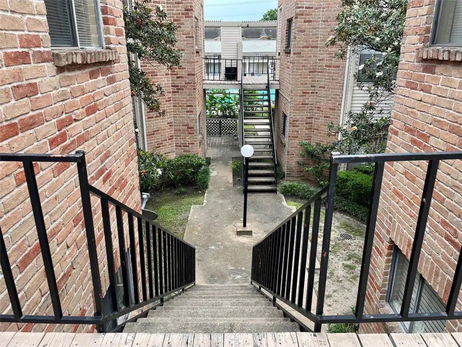 10130 Waterstone Drive, Houston, TX 77042 - #3
