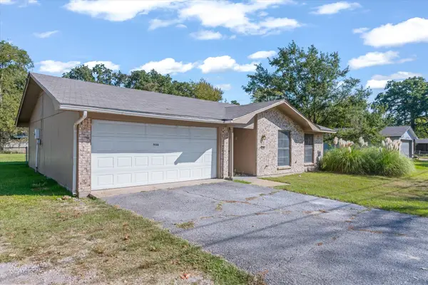 908 W State Highway 243, Canton, TX 75103