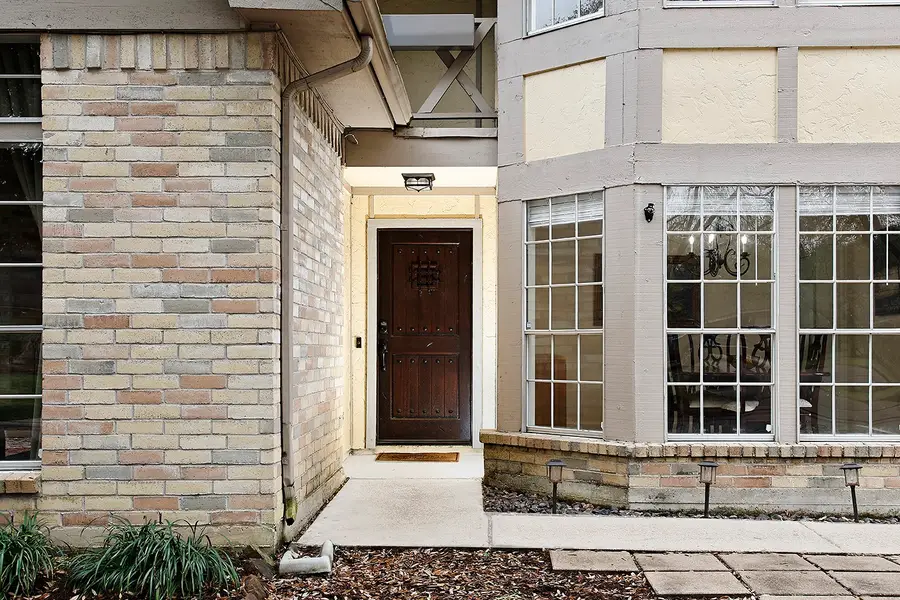 49 Country Forest Court, The Woodlands, TX 77380 - #3