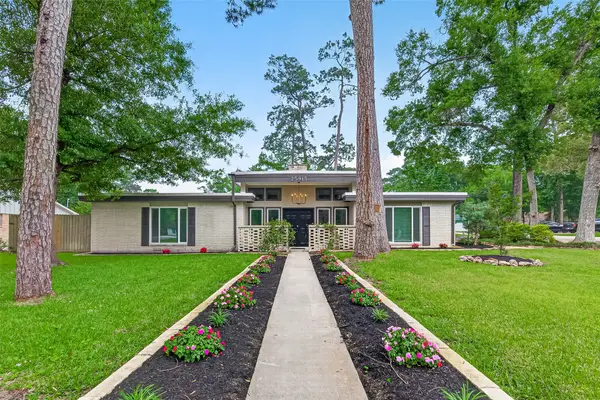 25915 Maplewood Drive, Spring, TX 77386