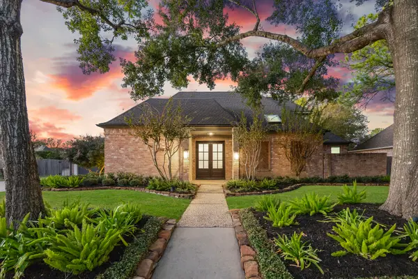 11626 Highgrove Drive, Houston, TX 77077