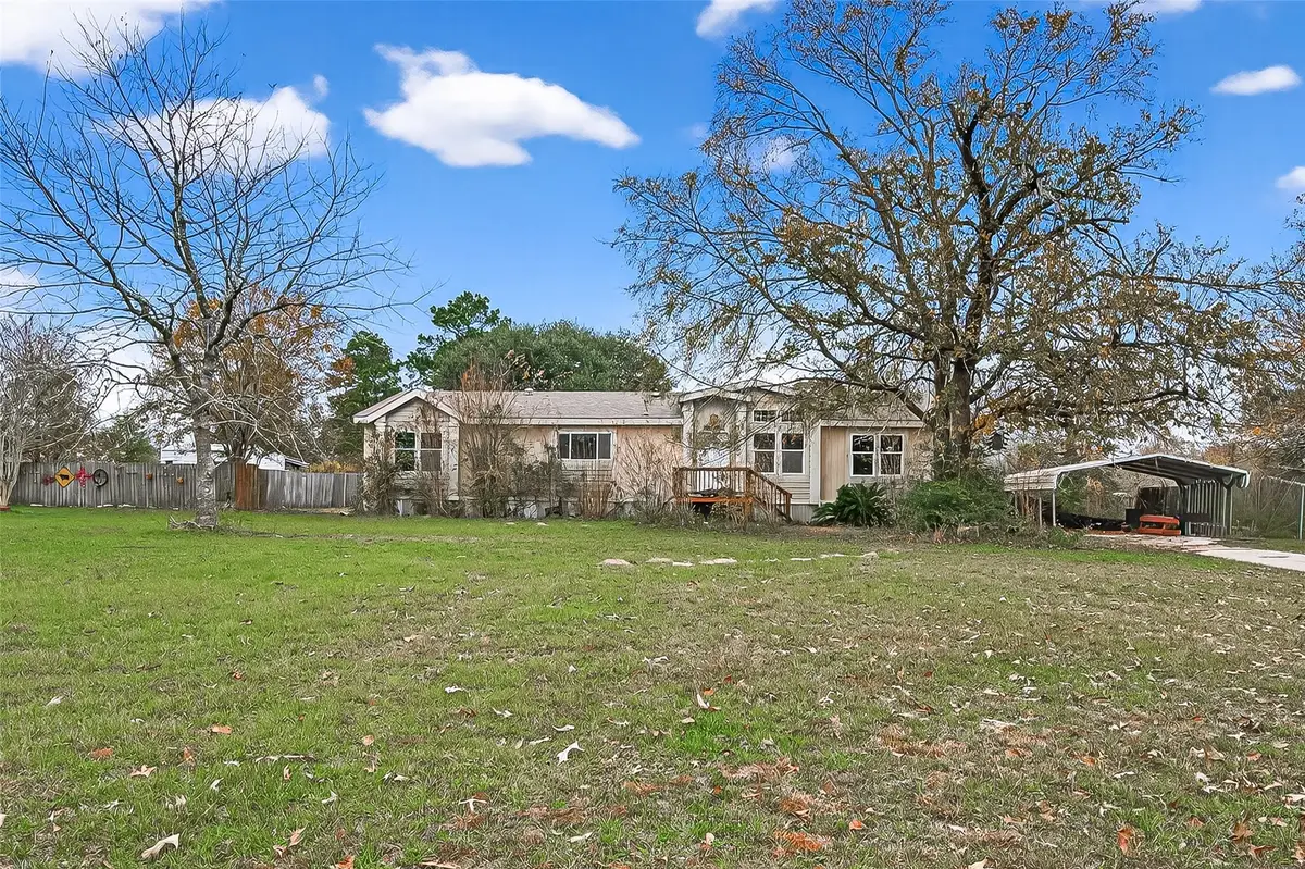 11735 E Old Oak Trail, Willis, TX 77378 - Image #1