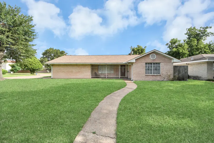 138 W Wellington Street, Houston, TX 77076 - #2