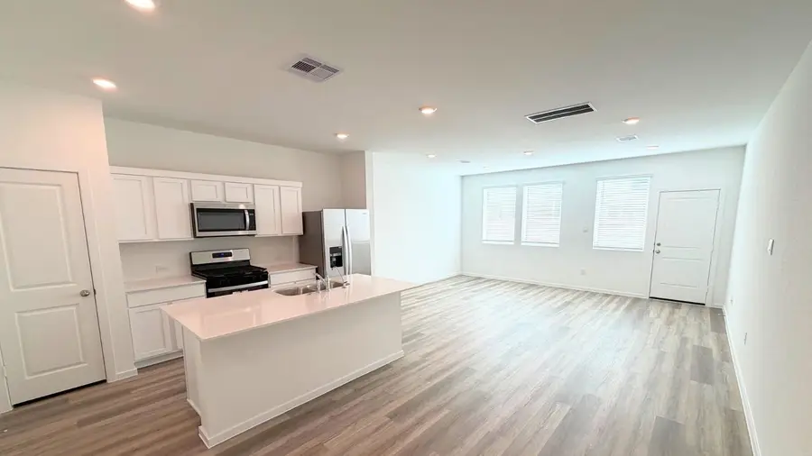 947 Moon Drop Lane, Houston, TX 77909 - #2