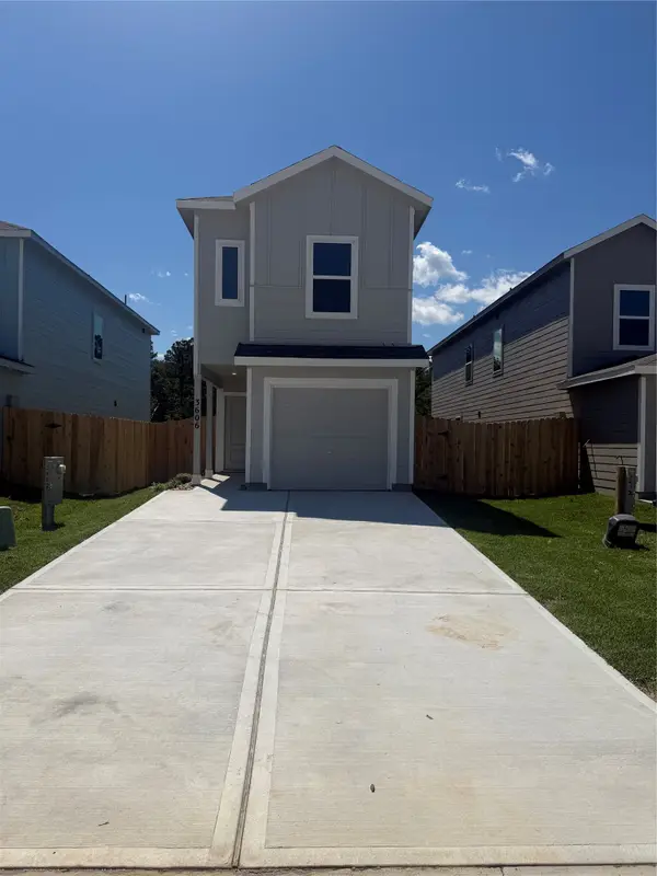 3619 Duplet Avenue, Conroe, TX 77306