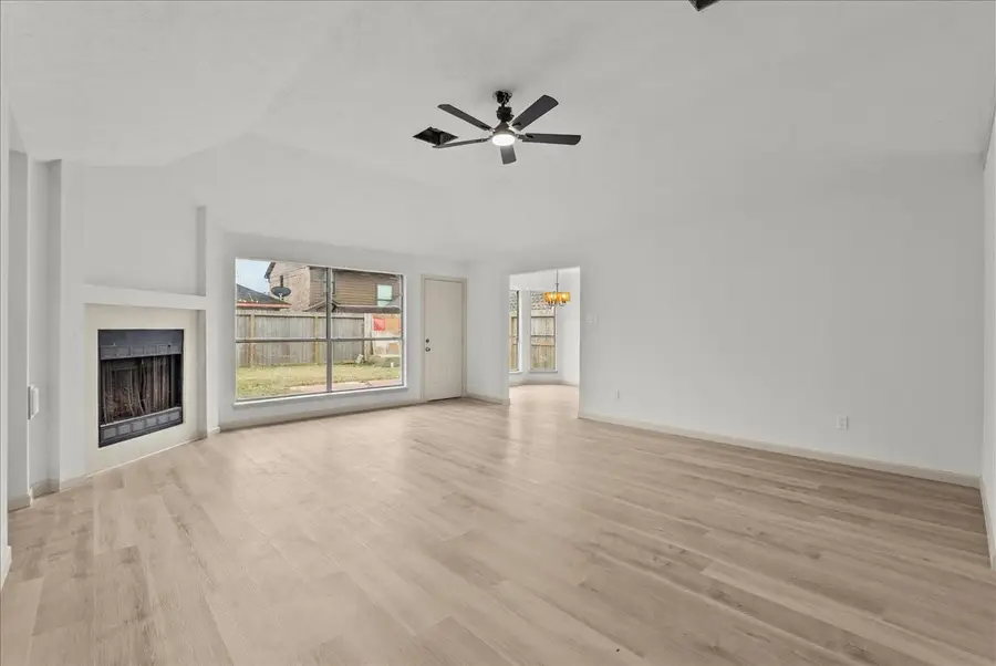 10912 Dogwood Drive, La Porte, TX 77571 - #2