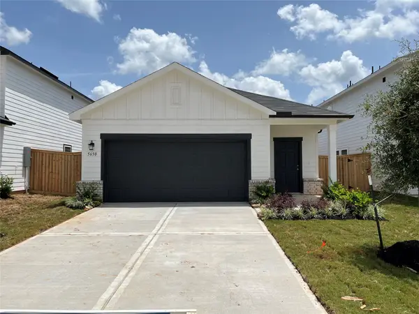 5650 Shelford Birch Street, Conroe, TX 77303