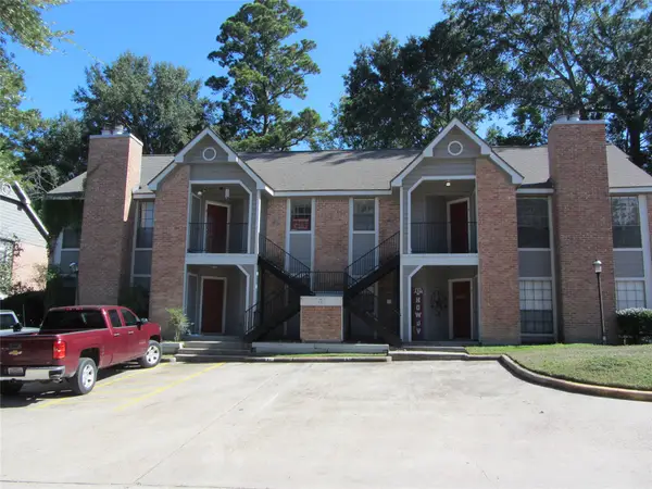 2401 Sycamore Avenue #B3, Huntsville, TX 77340