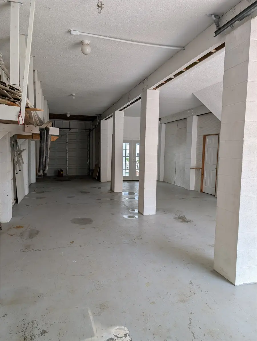 7 N Flamingo Street, La Marque, TX 77568 - #3