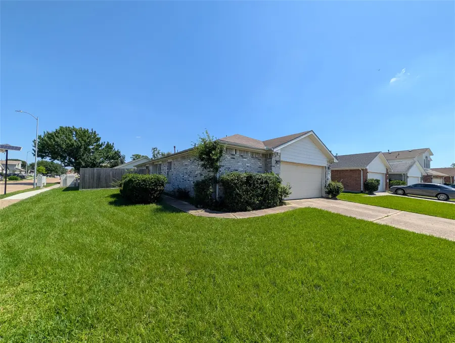 7450 Parkland Manor Drive, Cypress, TX 77433 - #2
