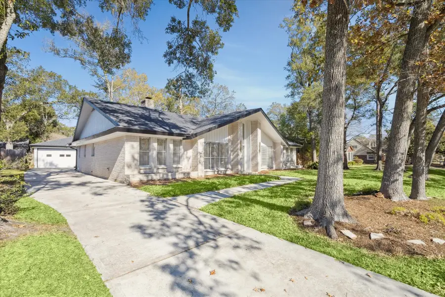 4115 Elderwood Drive, Taylor Lake Village, TX 77586 - #2