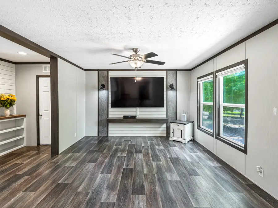 1047 Jim Bob Lane, New Ulm, TX 78950 - #2