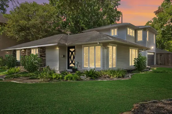 5410 Patrick Henry, Bellaire, TX 77401