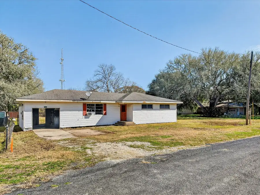 2029 9th Street, High Island, TX 77623 - #2