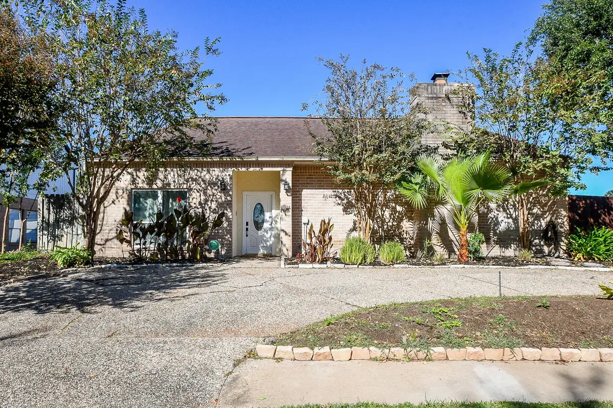 7902 Duffield Lane, Houston, TX 77071 - Image #1