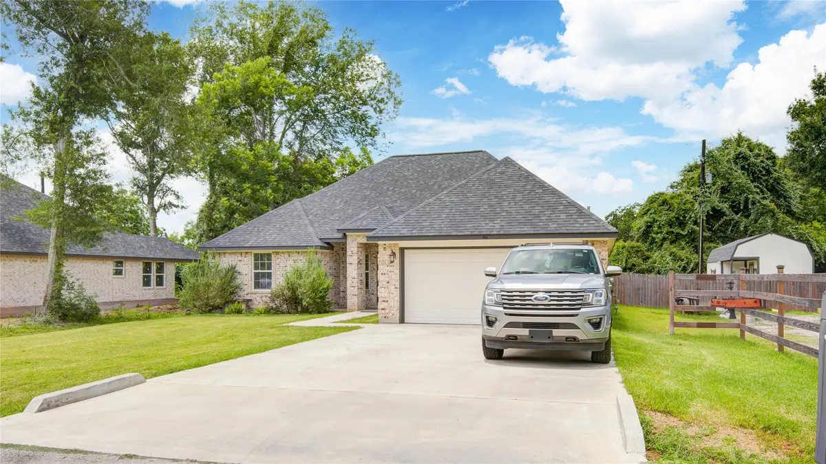 46 Nelson Court, Jones Creek, TX 77541 - #1
