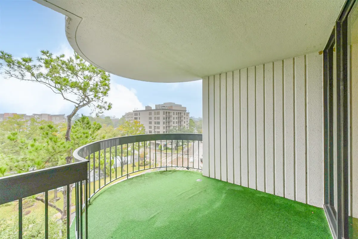 5001 Woodway Drive #706, Houston, TX 77056 - Image #1