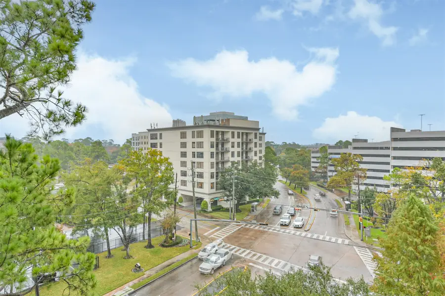 5001 Woodway Drive #706, Houston, TX 77056 - Image #2