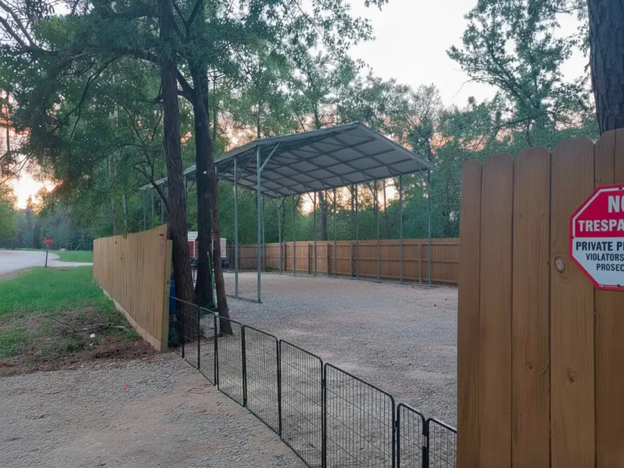 552 Alta Vista Drive, Livingston, TX 77351 - Image #2