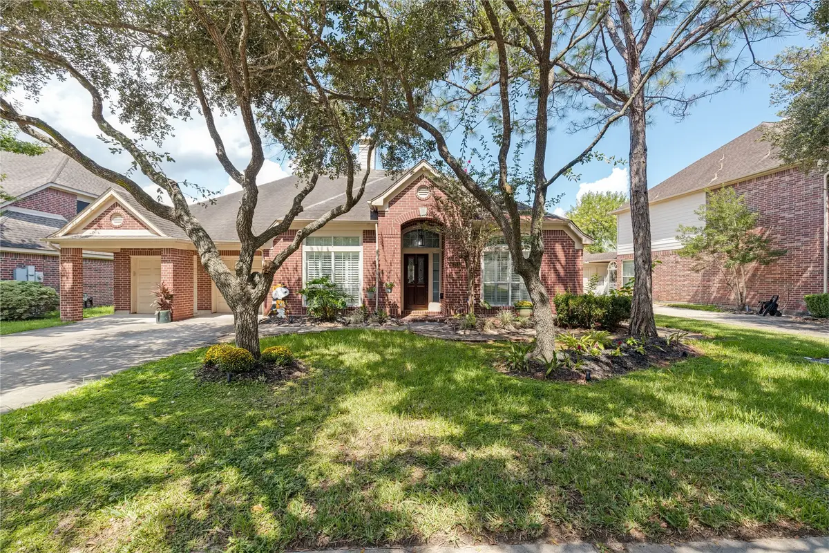 2913 Autumn Creek Drive, Friendswood, TX 77546 - #1