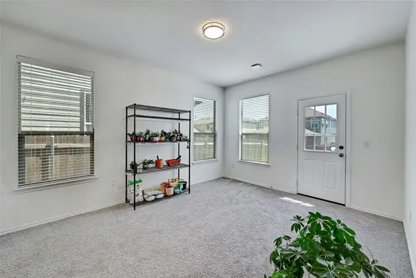 6413 Conestoga Wagon Way, Del Valle, TX 78617