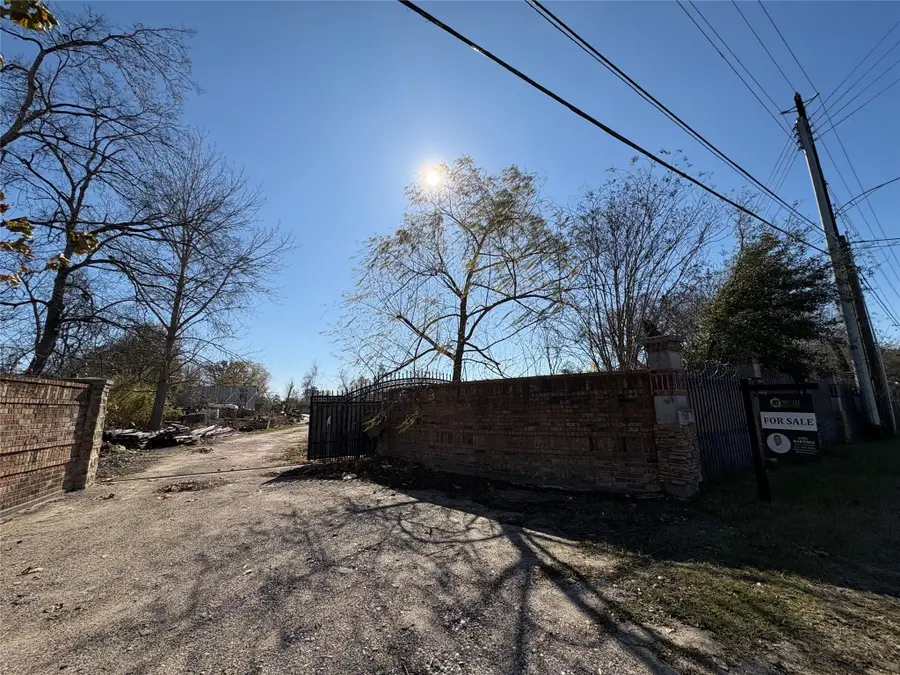 1227 W Little York Road, Houston, TX 77091 - #3