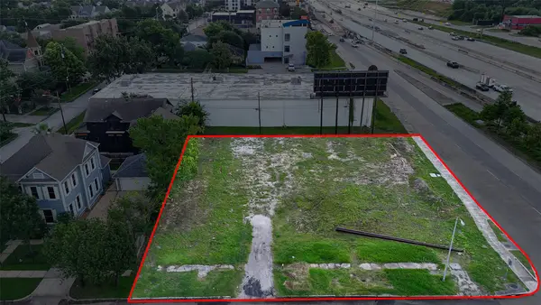 330 Harvard Street, Houston, TX 77007